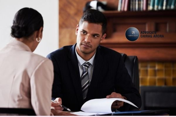 Struggling with Tis Hazari Court Case? We Can Help You Win